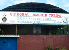 fachada-U.E.P GRAL. JOAQUIN CRESPO